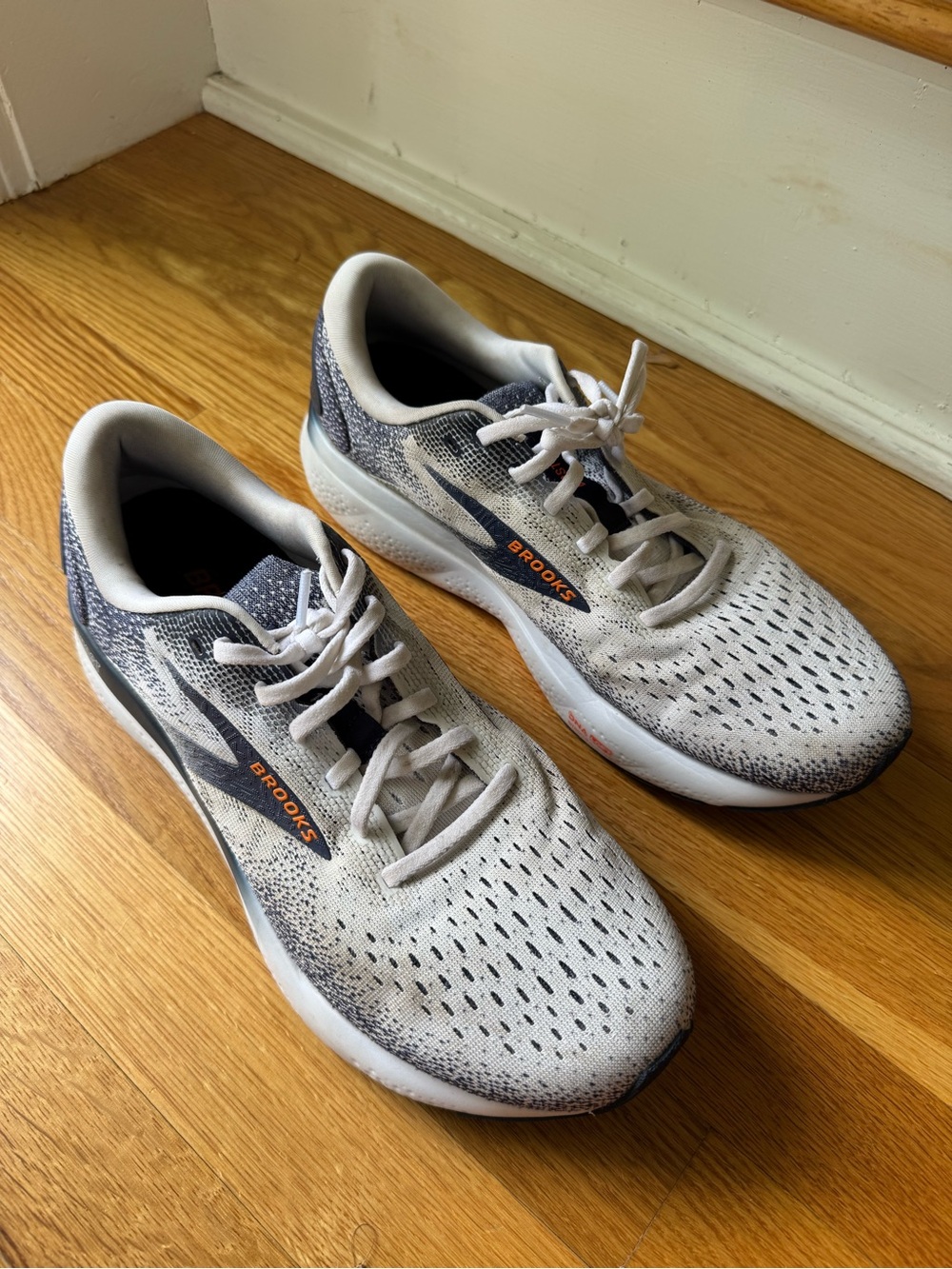Brooks Ghost 16 Running Shoes in Light Gray, Navy and Orange Accent - Picture 5 of 14